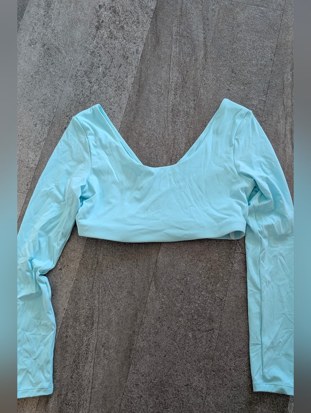 LSKD Aria Long Sleeve Sports Bra